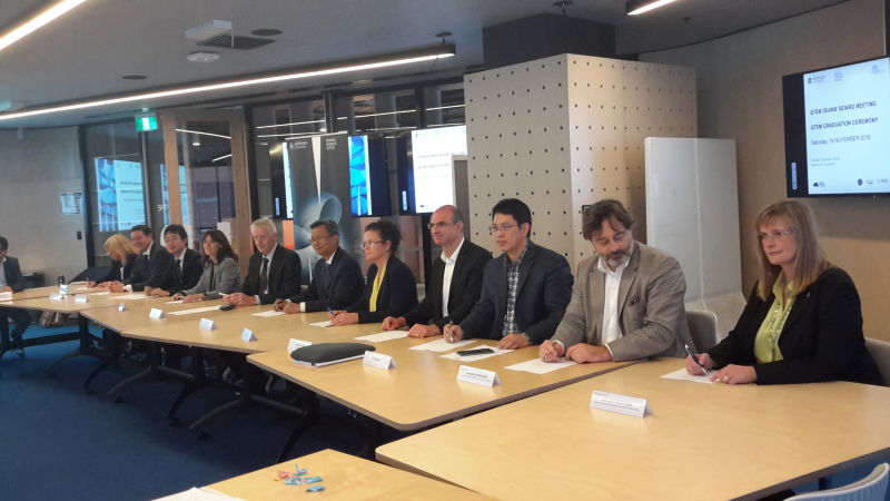 QTEM照片.jpg QTEM照片.jpg