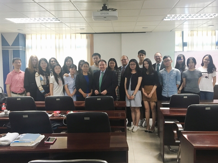 复件 杜兰院长见面会20161014.jpg 复件 杜兰院长见面会20161014.jpg